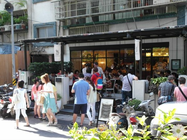 [食記] 台北‧國父紀念館站 超美味水果鬆餅‧Time park cafe(已歇業) @黛西優齁齁 DaisyYohoho 世界自助旅行/旅行狂/背包客/美食生活