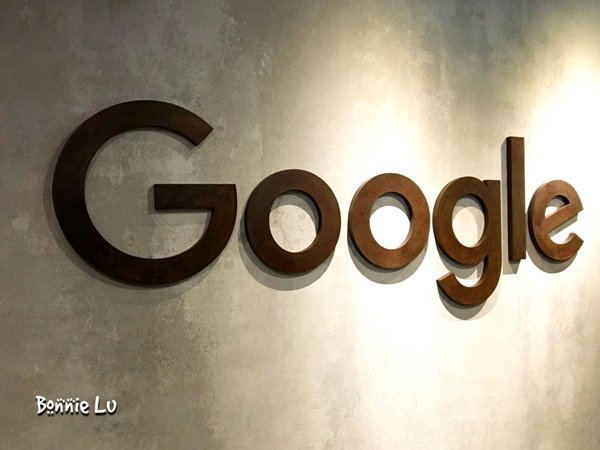 googleGoogle cafe_2035-013