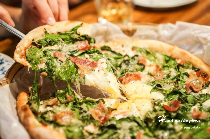 Wa Mei Ja 義式披薩專賣店，不一樣的羅馬Pizza，長方形造型，口味選擇超多樣！ @黛西優齁齁 DaisyYohoho 世界自助旅行/旅行狂/背包客/美食生活