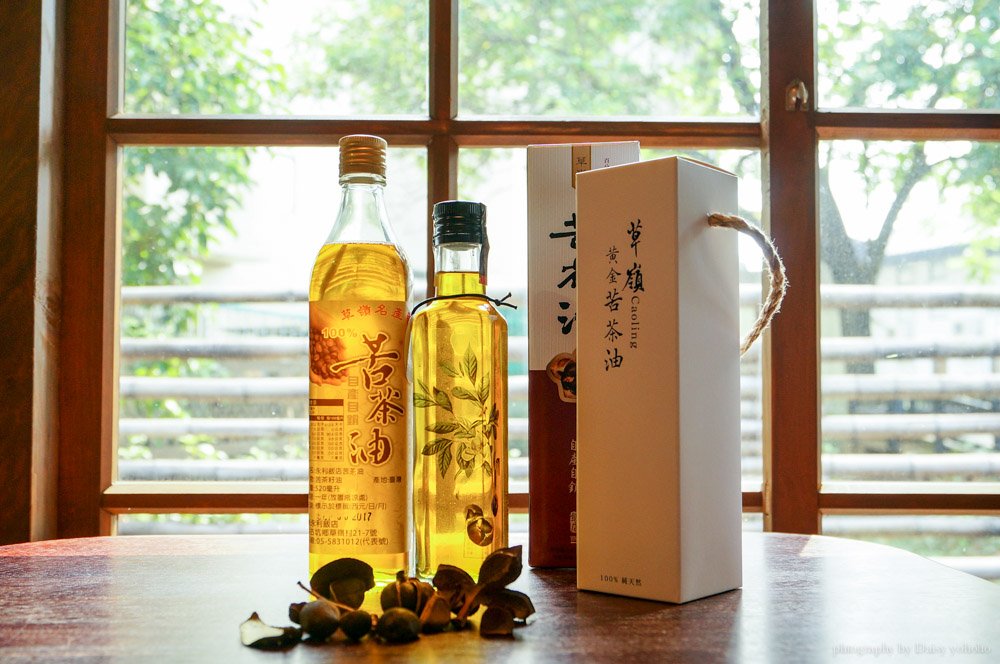 農村好物, 草嶺黃金苦茶油, 荷苞Gold蜜, 生態蘭染, 阿甘薯叔, 東港菜脯乾, 有機青仁黑豆醬油 農村好物, 草嶺黃金苦茶油, 荷苞Gold蜜, 生態蘭染, 阿甘薯叔, 東港菜脯乾, 有機青仁黑豆醬油