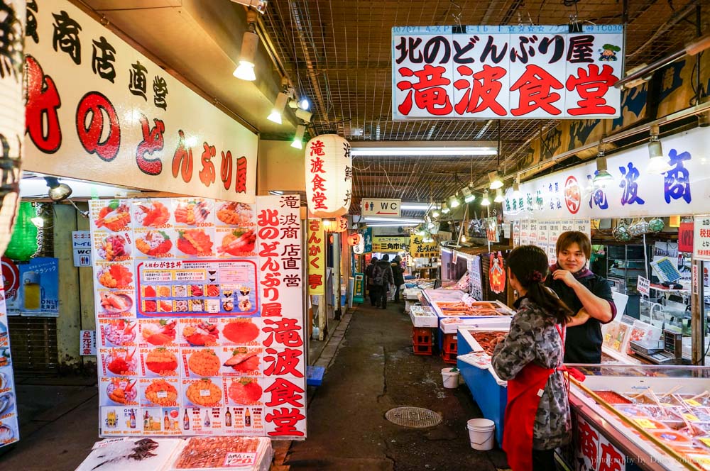 sankaku-market, 北海道, 小樽, 三角市場, 小樽朝市, 小樽早餐, 海鮮丼飯, 日本料理, 三角市場推薦, 三角市場美食, 滝波食堂