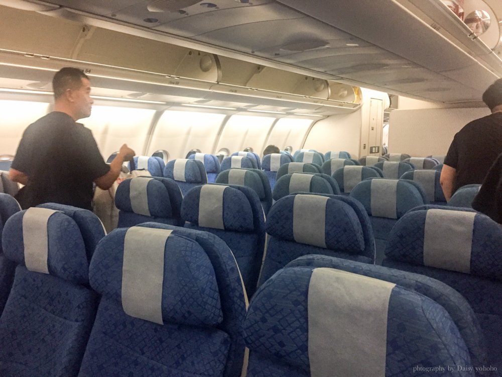 黛西優齁齁, 法國航空, A380, 搭乘心得, 雙層飛機, 國泰航空, 桃園機場, 香港轉機 黛西優齁齁, 法國航空, A380, 搭乘心得, 雙層飛機, 國泰航空, 桃園機場, 香港轉機