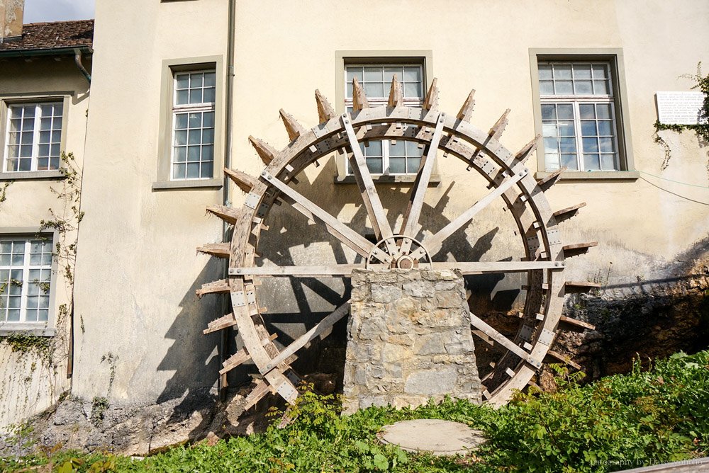 瑞士景點 萊茵瀑布 Dachsen / Neuhausen am Rhein falls 歐洲流量最大瀑布 瑞士景點, 瑞士自由行, 瑞士自助旅行, 瑞士自駕, 歐洲旅遊, 萊茵大瀑布, 瑞士景點推薦, 勞芬城堡