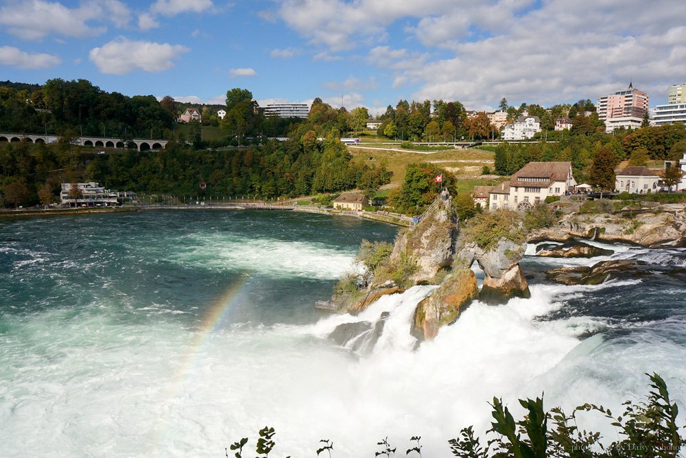 瑞士景點, 瑞士自由行, 瑞士自助旅行, 瑞士自駕, 歐洲旅遊, 萊茵大瀑布, 瑞士景點推薦, 勞芬城堡