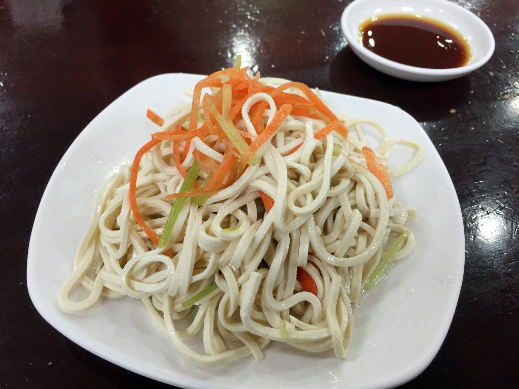 東區平價美食, 東區小吃, 忠孝敦化站美食, 東區美食, 台北蒸餃, 頂好名店城, 紫琳蒸餃