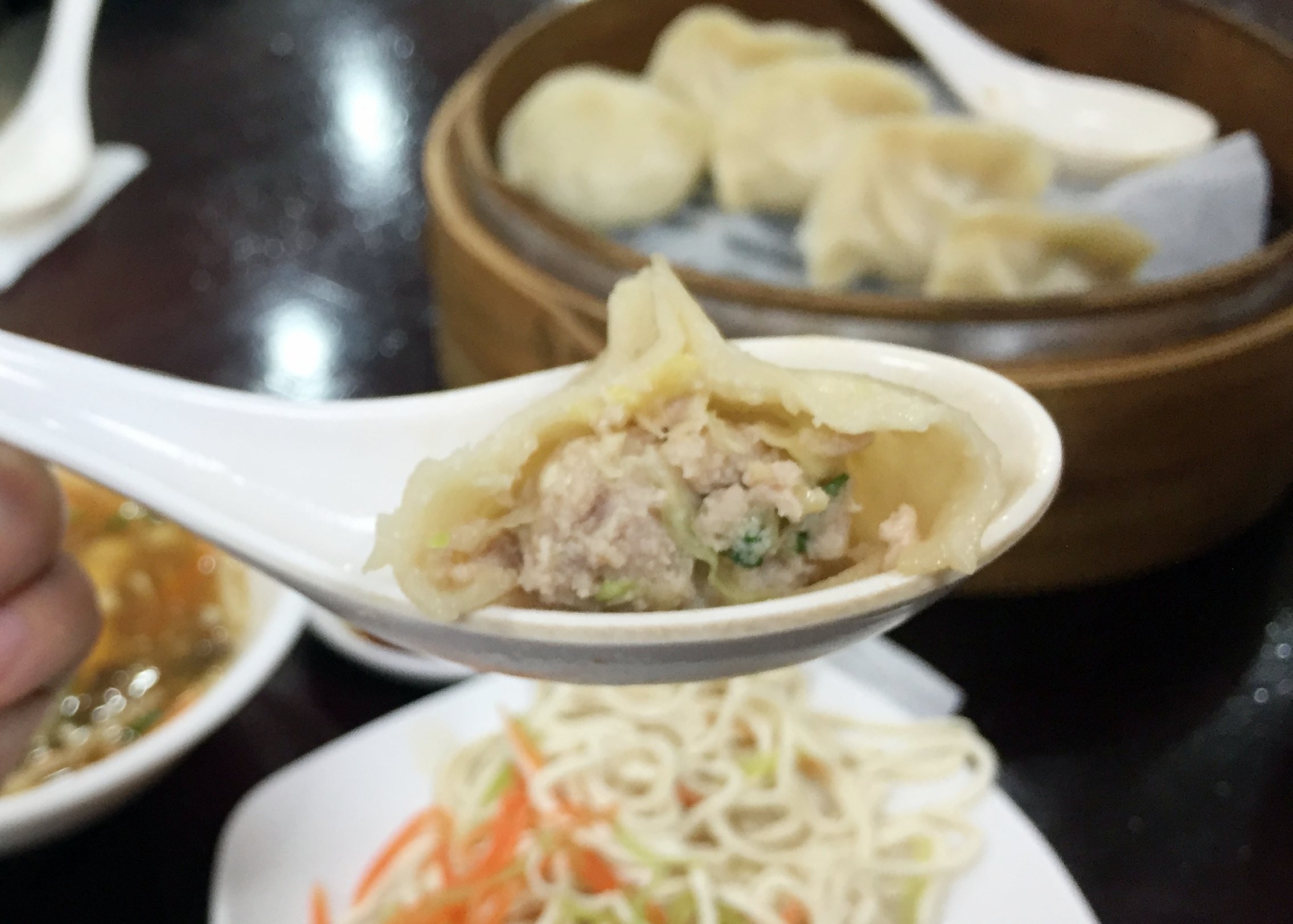 東區平價美食, 東區小吃, 忠孝敦化站美食, 東區美食, 台北蒸餃, 頂好名店城, 紫琳蒸餃