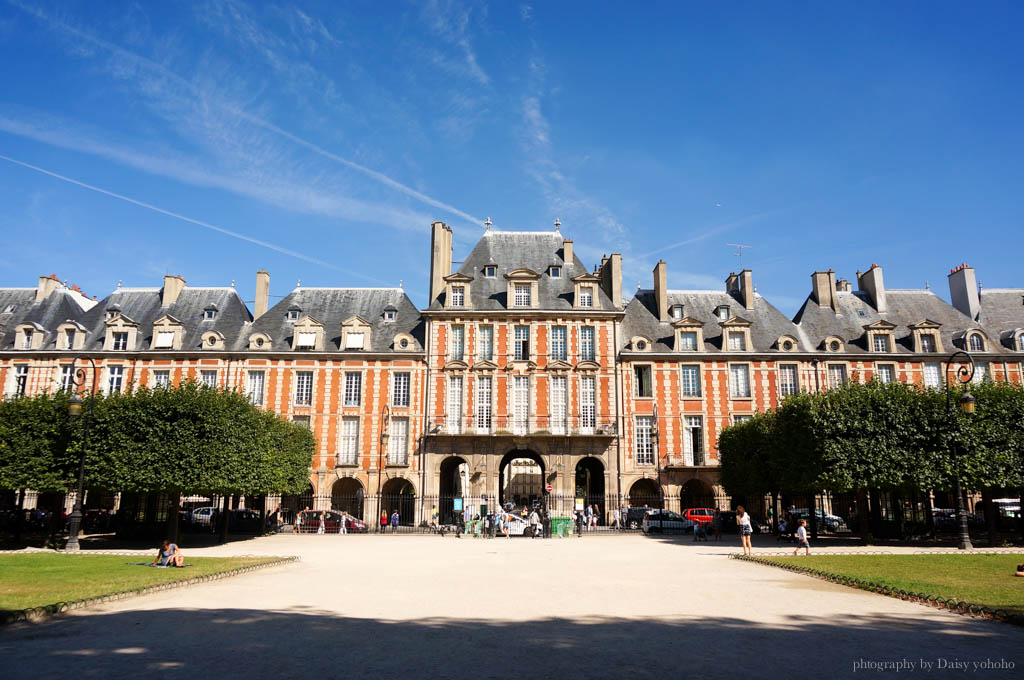 Place-des-Vosges, 孚日廣場, 巴黎景點, 巴黎自助旅行, 法國自助. 歐洲旅遊, 巴士底, 雨果故居, 瑪黑區