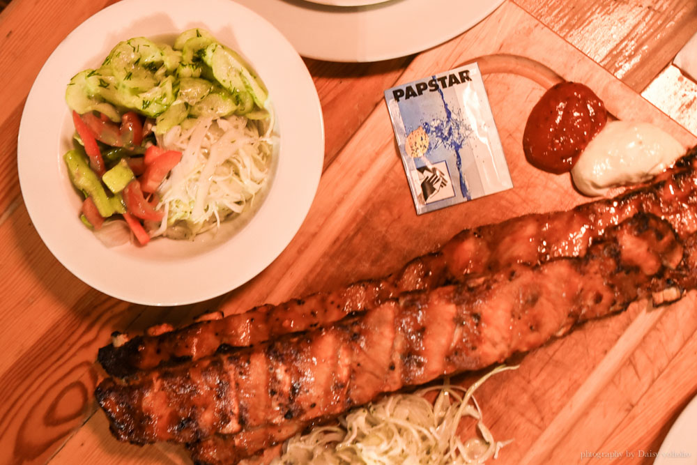 ribs-of-vienna, 維也納美食, 一公尺肋排, 維也納地窖餐廳, 奧地利美食