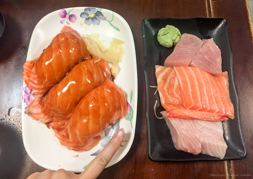 日本料理, 西門町, 三味食堂, 握壽司, 鮭魚握壽司, 生魚片, 平價日式料理, 西門美食, 台北美食