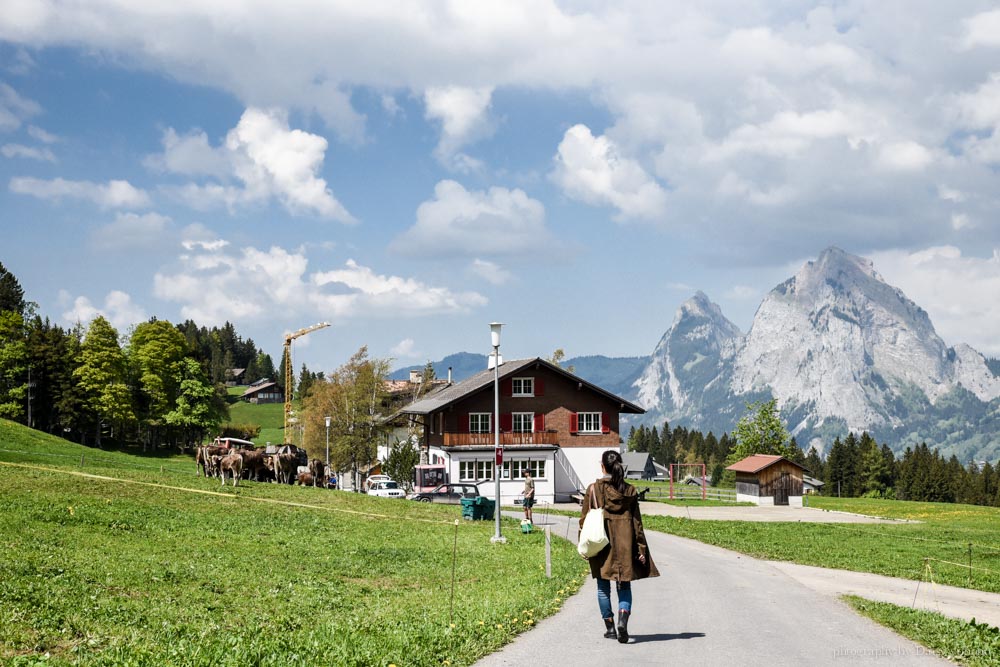 Swiss Travel Pass, 瑞士免費纜車, 瑞士高山, Stoos 健行, Stoos 纜車, 世界最斜纜車, 世界最陡纜車, 瑞士自助, 瑞士自由行