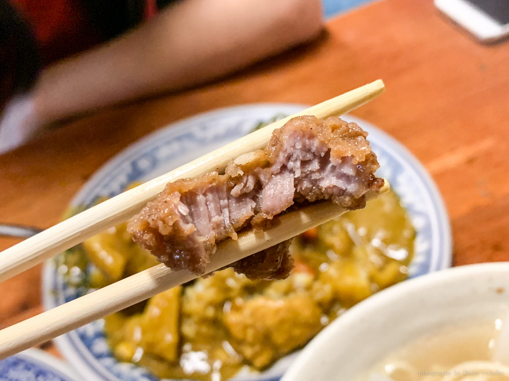 福珍排骨酥麵, 排骨酥湯, 台北車站, 華陰街美食, 台式咖哩飯, 台北排骨酥, 台北車站小吃