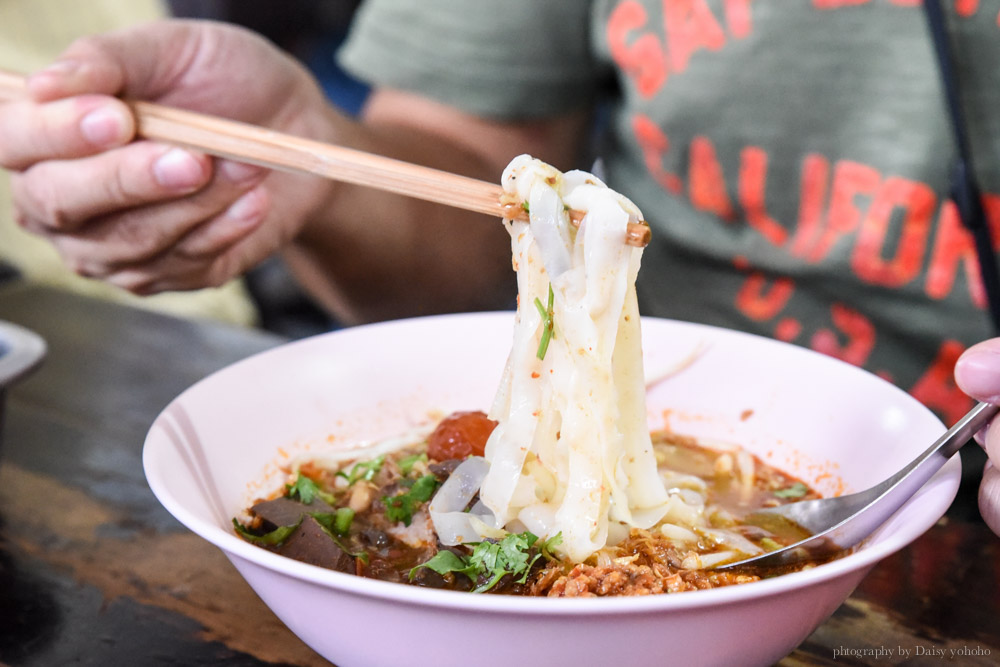 清邁小吃, 咖哩雞肉麵, 清邁美食, 清邁自由行, 清邁自助, curry-noodle