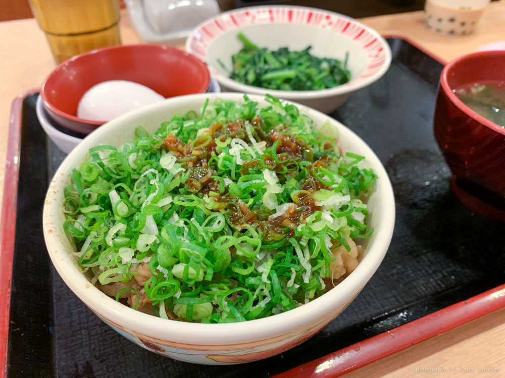 sukiya, すき家, 牛丼飯, 咖哩牛丼, 日本連鎖餐廳, 民權西路站, 民權西美食