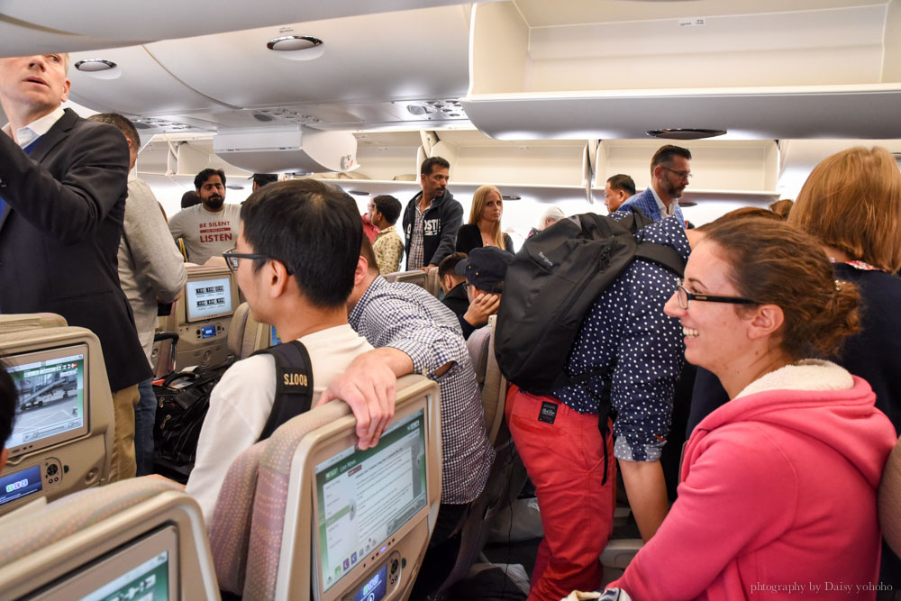 阿聯酋, 阿聯酋航空, 土豪航空, 阿聯酋特價票, EMIRATES, 瑞士蘇黎世機場, 巴黎戴高樂機場, 阿聯酋航空評價, 阿聯酋A380