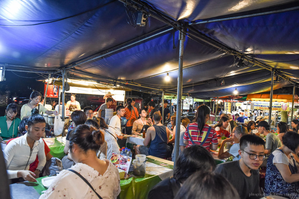 鳳飛飛豬腳飯, 清邁美食, 清邁小吃, 清邁夜市, 清邁宵夜, 泰國美食, 清邁自由行, 清邁自助