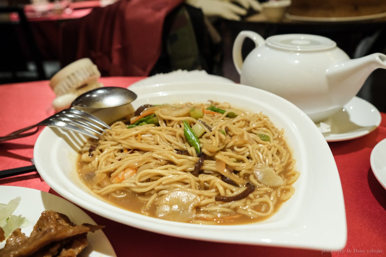 晶英酒店, 櫻桃鴨, 蘭城晶英櫻桃鴨, 紅樓中餐廳, 宜蘭美食, 新月廣場, 烤鴨