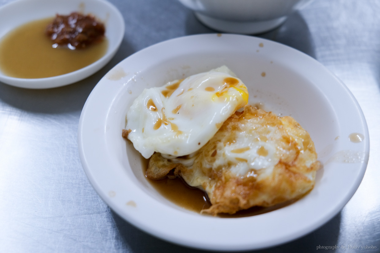 台南美食, 台南肉燥飯, 國華街美食, 台南小吃, 虱目魚肚湯