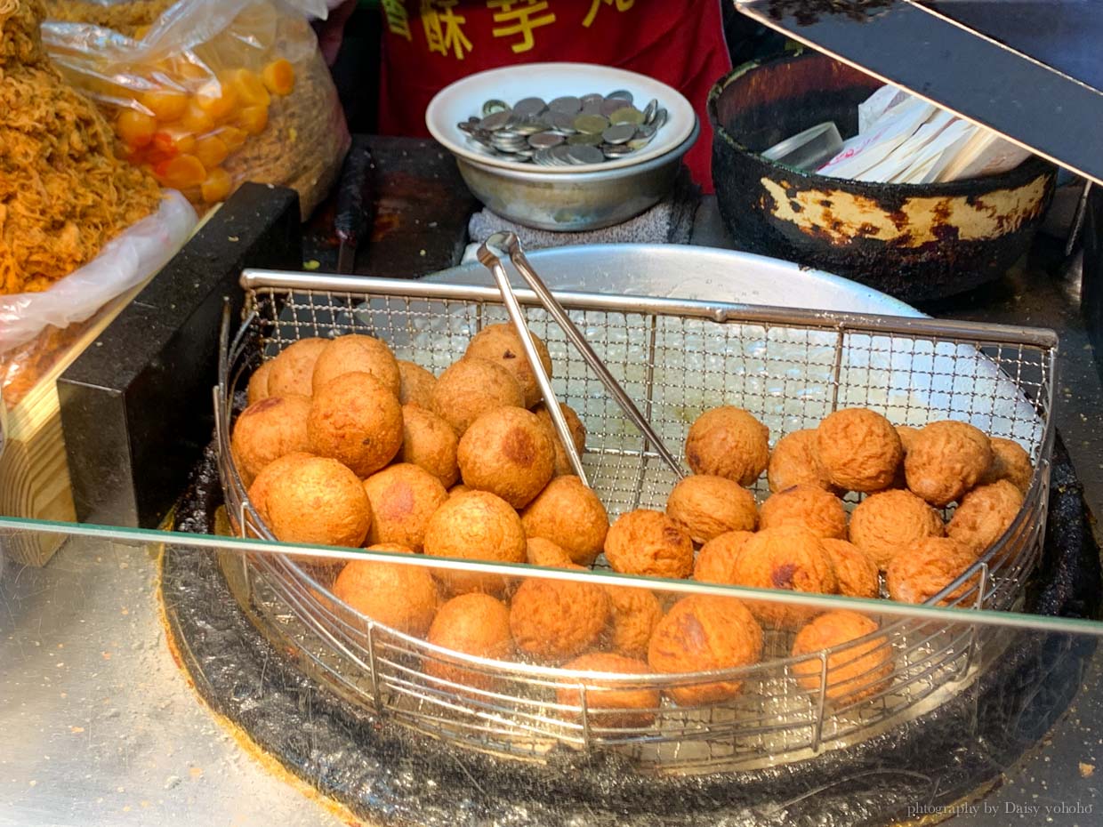 寧夏夜市, 寧夏夜市美食, 寧夏夜市小吃, 魏祥記麻糬冰, 燒麻糬, 劉芋仔芋餅, 寧夏夜市排隊店