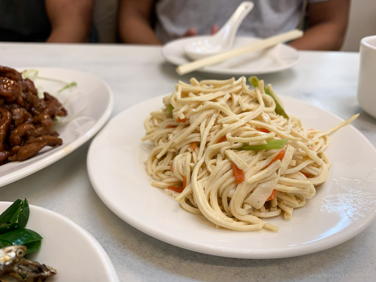 種福園中式餐館, 斤餅, 四平商圈, 松江南京站美食, 合菜戴帽, 種福園斤餅牛肉店, 炒飯