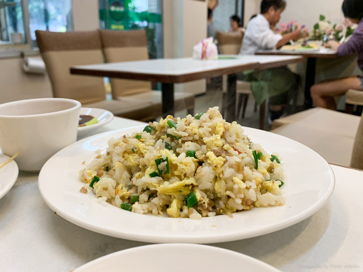 種福園, 斤餅, 四平商圈, 松江南京站美食, 合菜戴帽, 種福園斤餅牛肉店, 炒飯