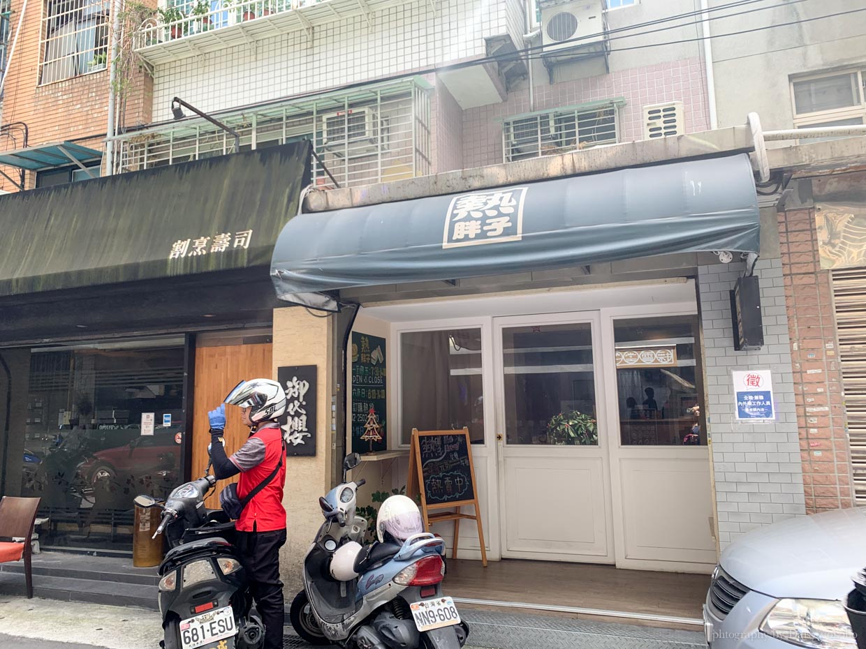 熱胖子三明治, 薯泥專賣店, 行天宮站早餐, 行天宮美食, 松江店, 蒸吐司, 餅乾菠蘿漢堡, 小明星大跟班