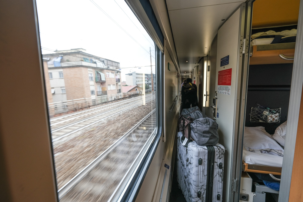 米蘭火車臥舖, 義大利臥舖, 薩爾茲堡臥舖, ÖBB Nightjet, 奧地利夜鋪火車, 過夜旅館, 坐火車遊歐洲, 夜鋪體驗