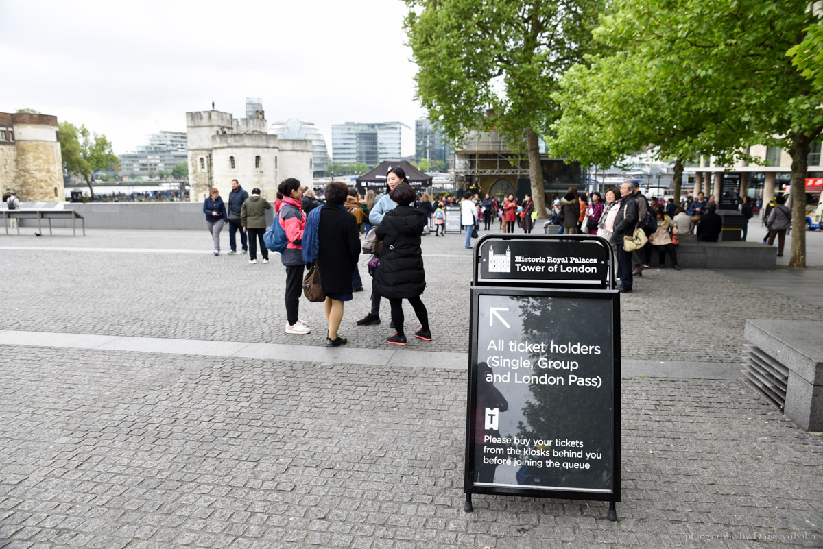 倫敦塔, Tower of london, London Pass, 倫敦通行証, 倫敦景點, 英國城堡, 英國世界文化遺產 London Pass、電子票券入口指示牌