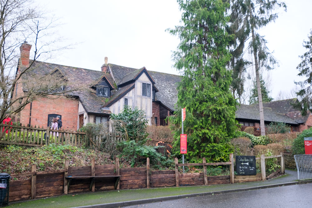 Cotswolds, 史特拉福, 科茲窩, 柯茲窩, 莎士比亞故鄉, 水上柏頓 Bourton On The Water, Bibury 拜伯里