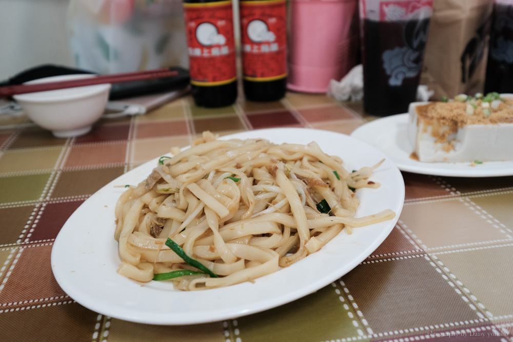 高雄美濃, 林家粄條, 美濃美食, 美濃粄條, 吳家紅茶冰, 美濃擂茶, 美濃啖糕堂, 美濃特產