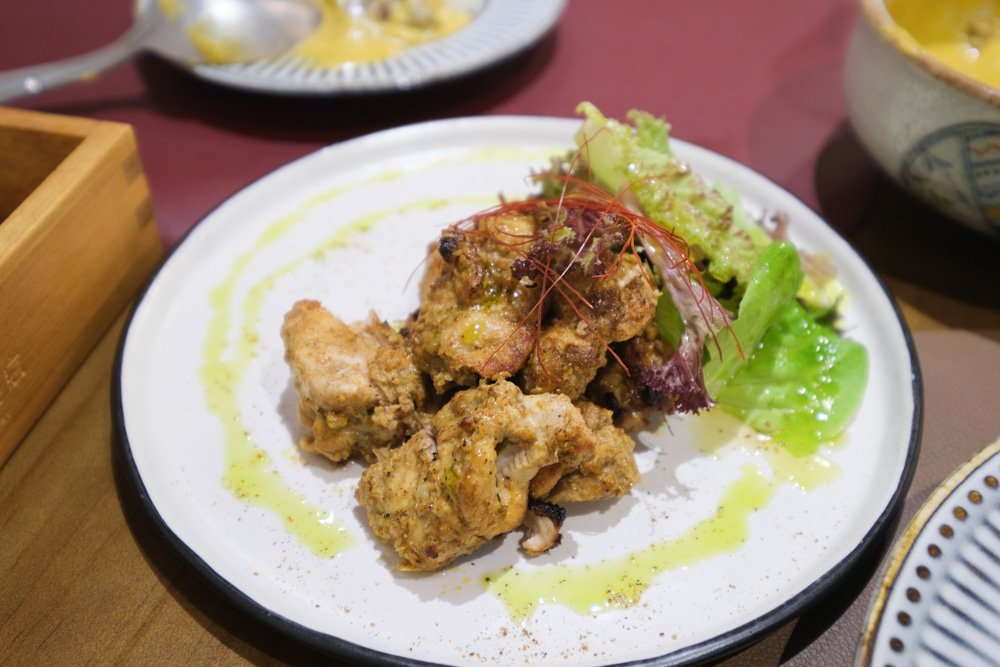 延平街》盛食咖哩店，當印度烤餅Naan遇上南洋風香料系咖哩。嘉義之光咖哩店 @嘉義+1 | 嘉義加一