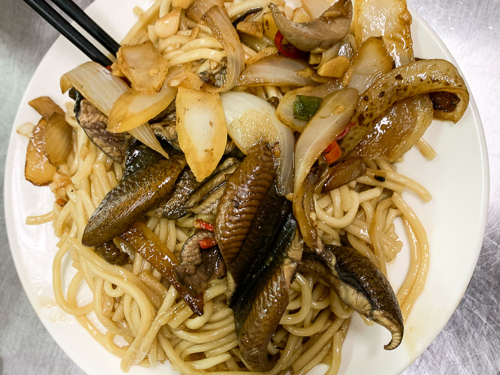 羅山生炒鱔魚麵, 嘉義美食, 嘉義文化路美食, 嘉義小吃, 青蛙湯, 生炒腰只, 生炒鱔魚麵, 錦魯麵