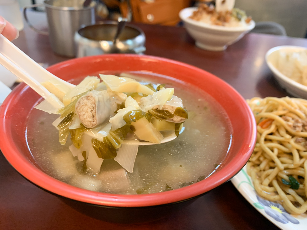 大里美食, 美滿傳統小吃 大里小吃, 大里炒麵, 大里滷肉飯