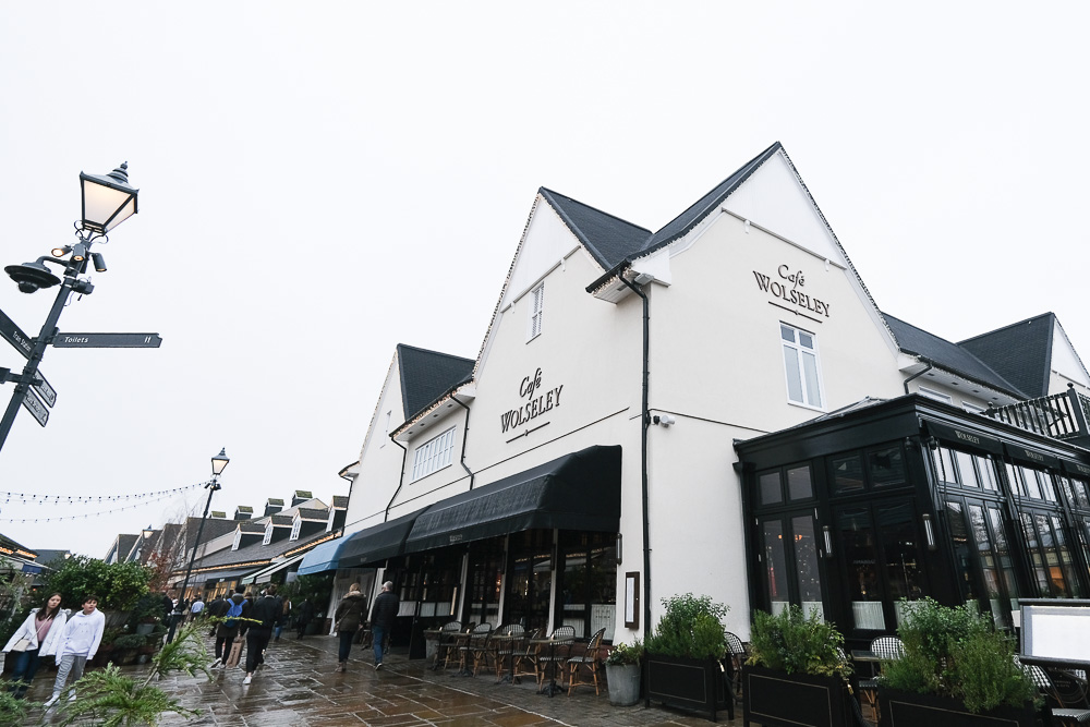 牛津outlet, Bicester Village Outlet, 比斯特購物村, 英國 Outlet, 牛津交通方式, 英國退稅, 牛津Outlet品牌