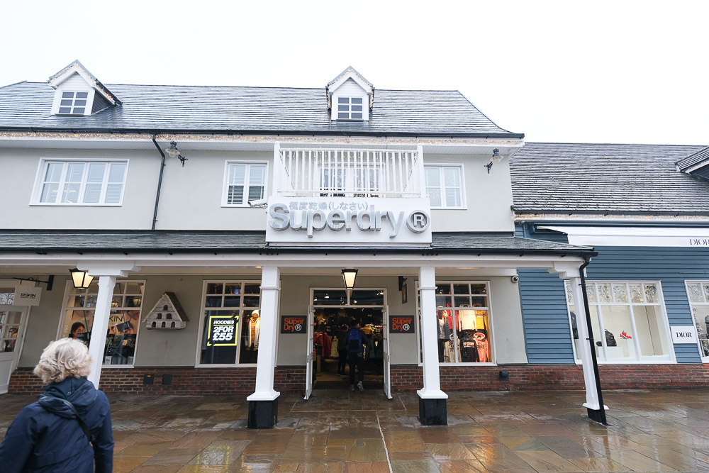 牛津outlet, Bicester Village Outlet, 比斯特購物村, 英國 Outlet, 牛津交通方式, 英國退稅, 牛津Outlet品牌