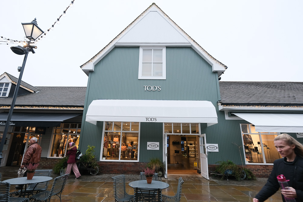 牛津outlet, Bicester Village Outlet, 比斯特購物村, 英國 Outlet, 牛津交通方式, 英國退稅, 牛津Outlet品牌