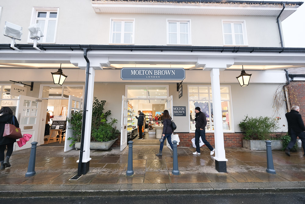 牛津outlet, Bicester Village Outlet, 比斯特購物村, 英國 Outlet, 牛津交通方式, 英國退稅