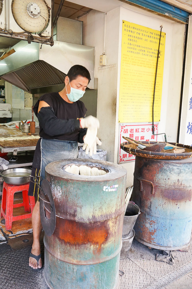 基河豆漿店, 士林豆漿店, 老張炭烤燒餅, 士林美食, 士林早餐, 古早味早餐, 古早味蛋餅, 士林人氣排隊店, 劍潭站美食