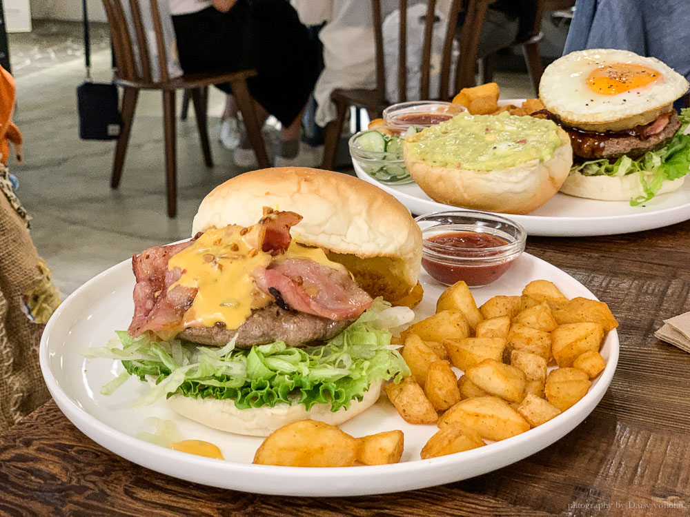 wakuwaku Burger, 信義區早午餐, 信義區美食, 美式漢堡, 日式洋食漢堡, 北醫美食, 台北101站美食, 吳興街漢堡