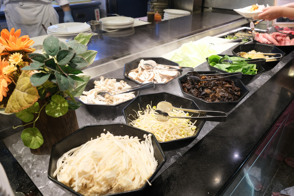 台南大飯店, 歐式自助餐, 翡翠廳, 台南大飯店自助餐訂位, 台南buffet 吃到飽, 台南火車站美食, 龍蝦吃到飽