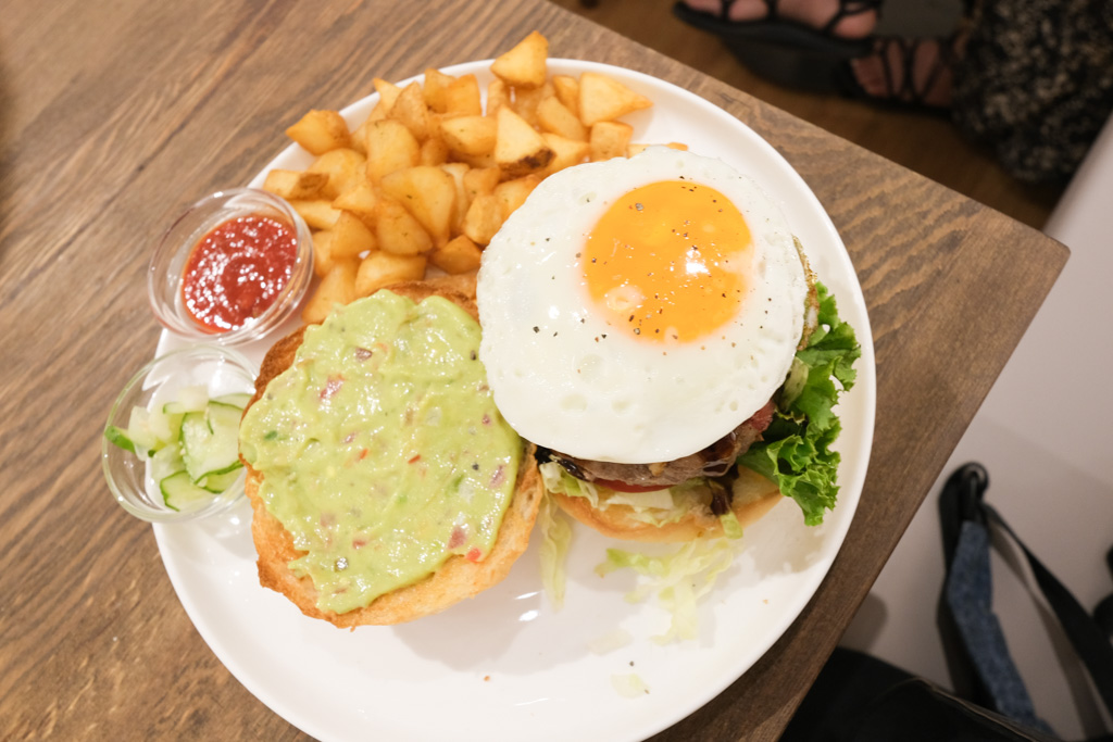 waku waku burger, WakuWaku Burger中山店, 誠品南西美食, 中山站漢堡, 中山站美食, 中山站早午餐