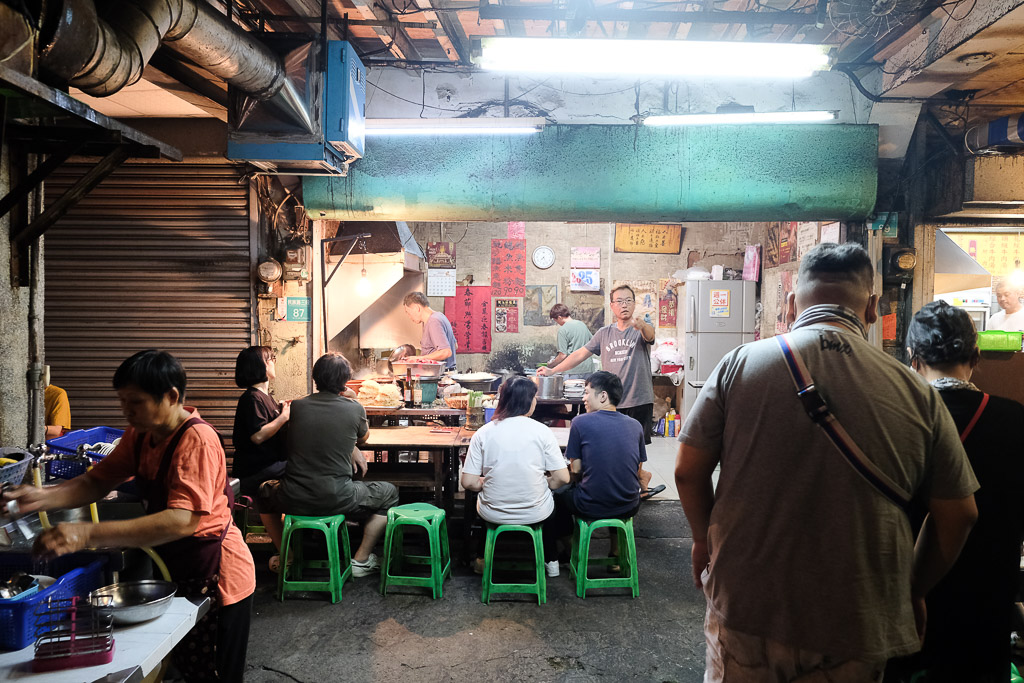 阿江炒鱔魚, 阿江鱔魚意麵, 生炒鱔魚意麵, 阿江鱔魚外帶, 台南民族路美食, 台南小吃