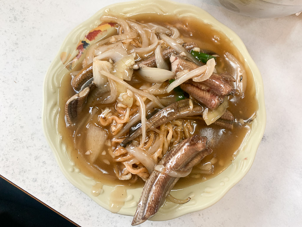 馬沙鱔魚意麵, 文南市場美食, 南區鱔魚意麵, 台南腰只湯, 台南美食小吃, 鬧著玩, nowyouon