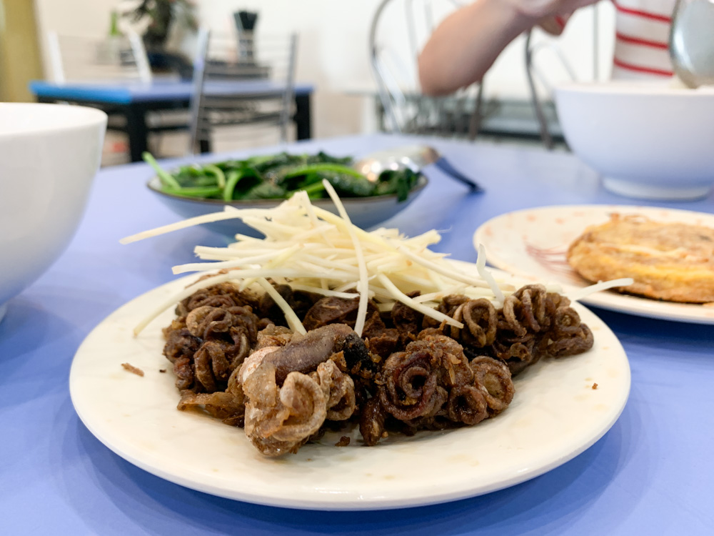 葉家虱目魚, 台南虱目魚湯, 葉家魚皮虱目魚專賣店, 台南魚皮湯, 台南小吃, 台南美食