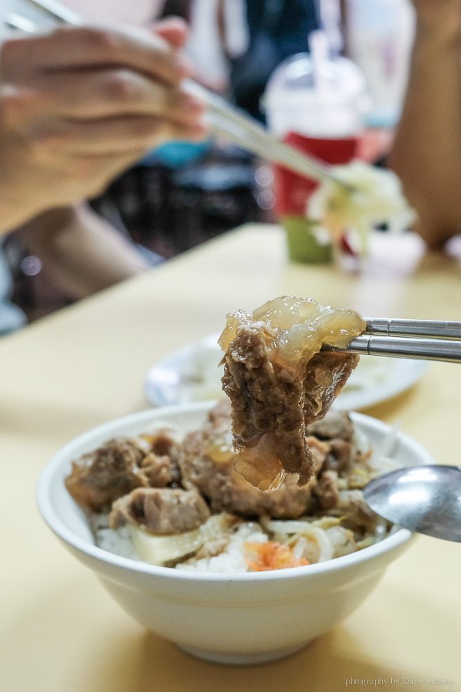 聖記軟骨飯, 台南軟骨飯, 海安路小吃, 台南美食, 台南小吃, 豬軟骨飯