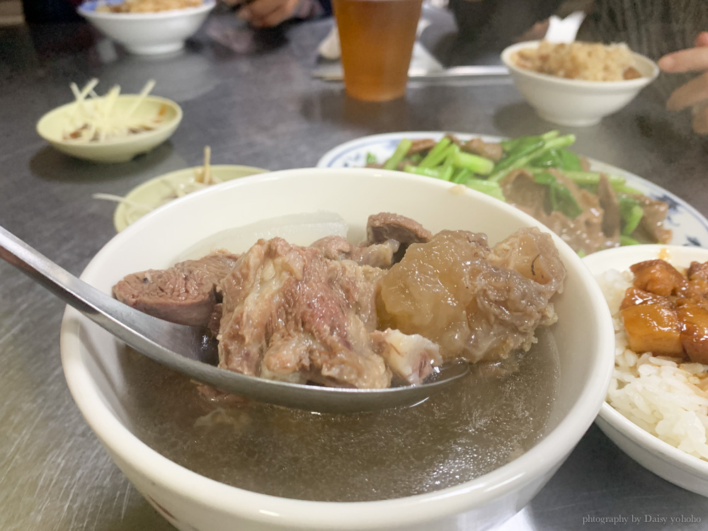 阿牛牛肉湯炒牛肉, 台南牛肉湯, 台南東區美食, 小東路美食, 牛腩湯, 芥藍炒牛肉, 台南溫體牛