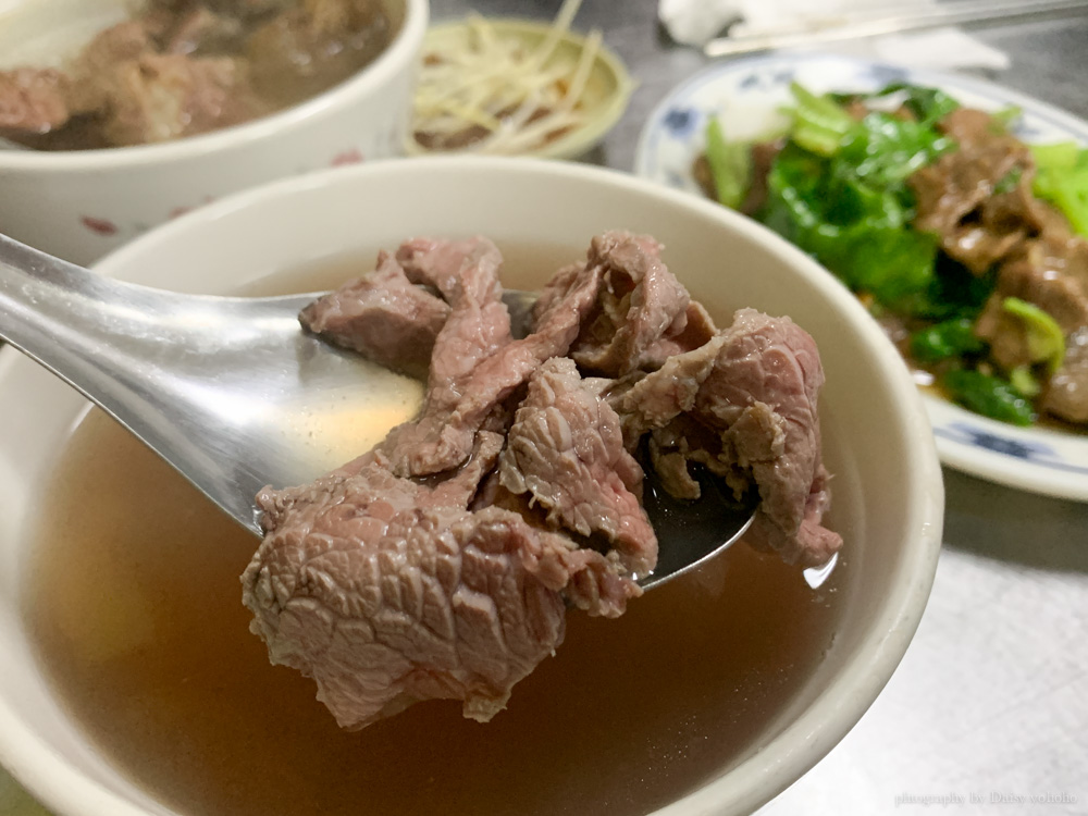 阿牛牛肉湯炒牛肉, 台南牛肉湯, 台南東區美食, 小東路美食, 牛腩湯, 芥藍炒牛肉, 台南溫體牛