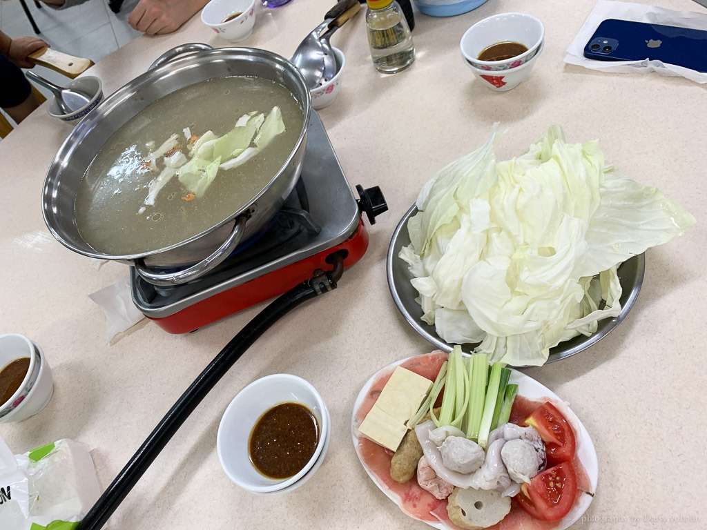 小豪洲沙茶爐, 小豪洲中山店, 中西區美食, 台南中西區美食, 小豪洲推薦, 台南魚冊, 台南沙茶爐, 台南火車站美食, 小豪洲訂位