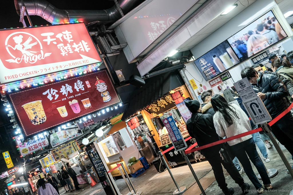 瑞豐夜市, 高雄夜市, 天使雞排, 西班牙燉飯, 瑞豐夜市必吃, 高雄巨蛋站美食, 瑞豐夜市, 瑞豐夜市布朗尼, 瑞豐地瓜球