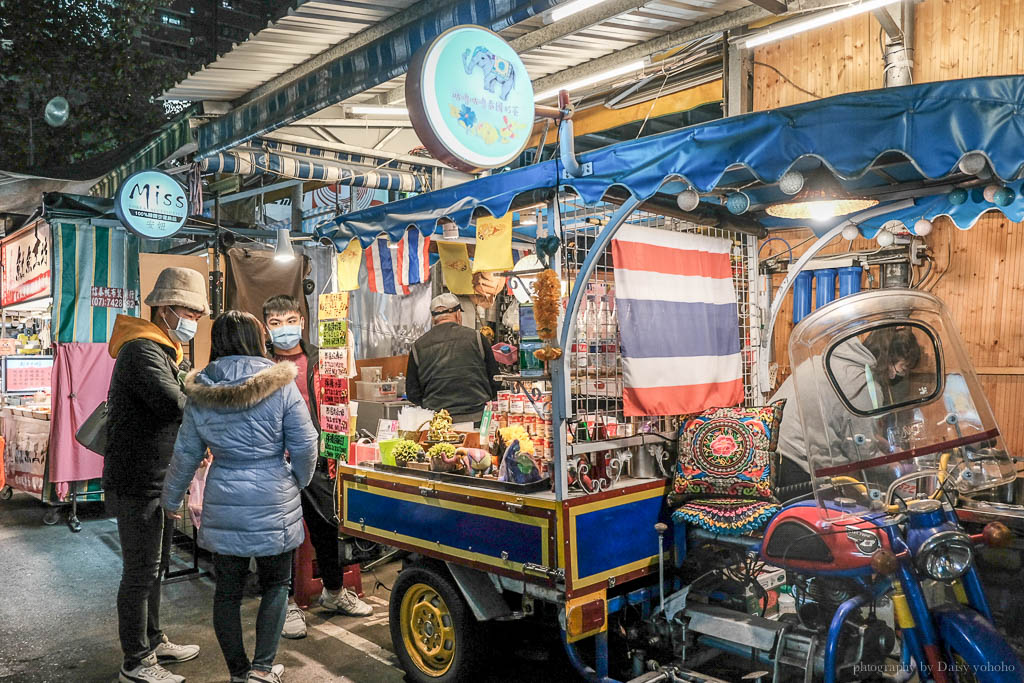 瑞豐夜市, 高雄夜市, 天使雞排, 西班牙燉飯, 瑞豐夜市必吃, 高雄巨蛋站美食, 瑞豐夜市, 瑞豐夜市布朗尼, 瑞豐地瓜球