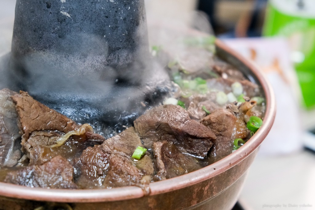 清真恩德元餃子館, 台中牛肉火鍋, 台中牛肉丸, 伊斯蘭料理, 清真恩德拉皮, 羊肉丸鍋